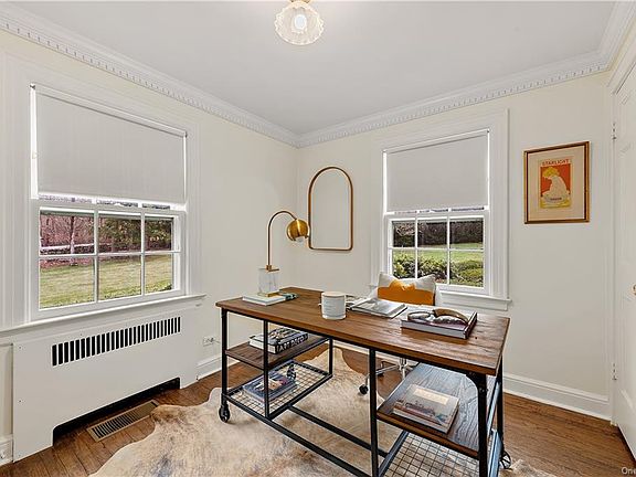 3rd image of 1 Orchard Dr