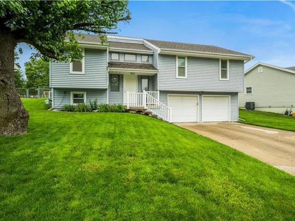 24 NW 101st Ter, Kansas City, MO 64155
