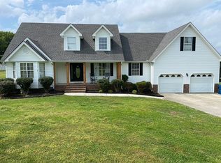 137 Meadowview Ln, Ringgold, GA 30736