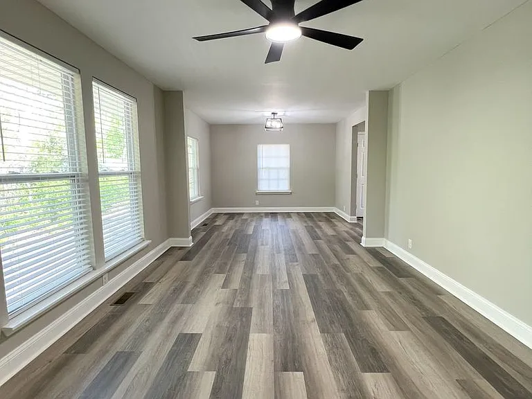 108 Wilson Ct — Photo 8