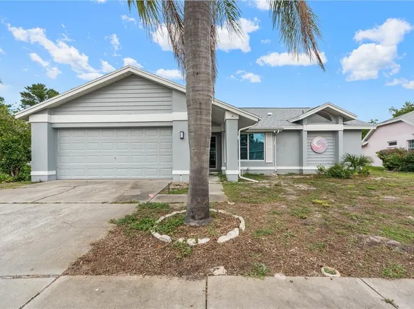 8635 Braxton Dr, Hudson, FL 34667