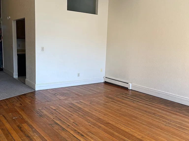 101 W B St #260 — Photo 12