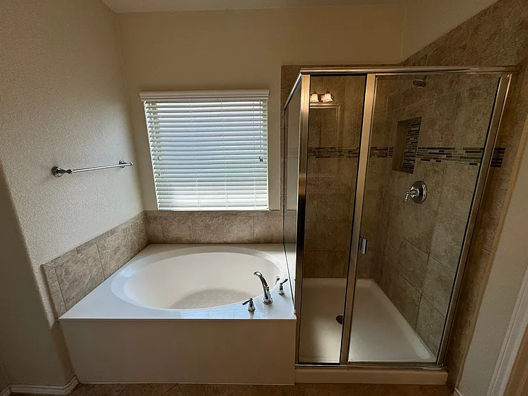 3020 Tamarack Ln — Photo 29