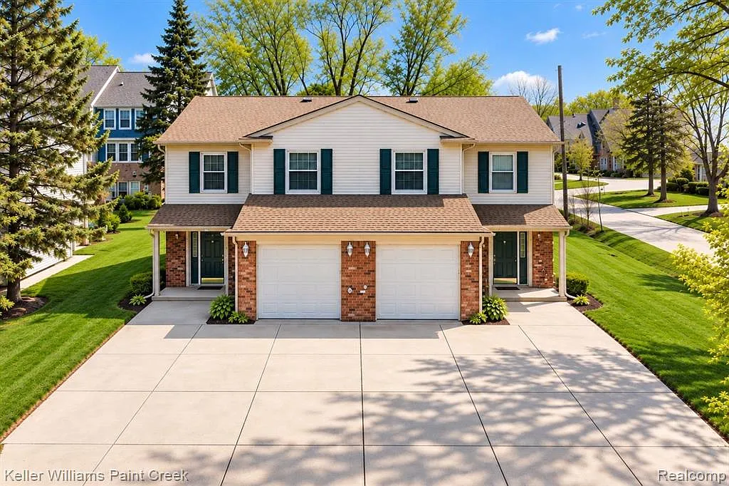 3 bed, 2.5 bath, 1475 sqft, $2,950 — Photo 4