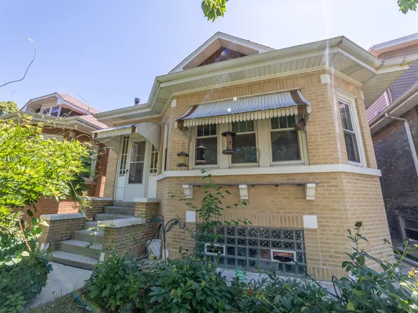 2849 N Luna Ave, Chicago, IL 60641