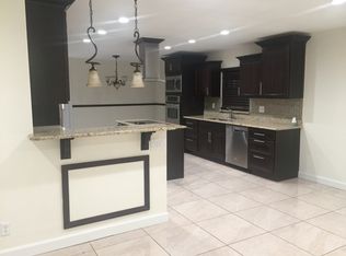 9552 Richmond Cir, Boca Raton, FL 33434