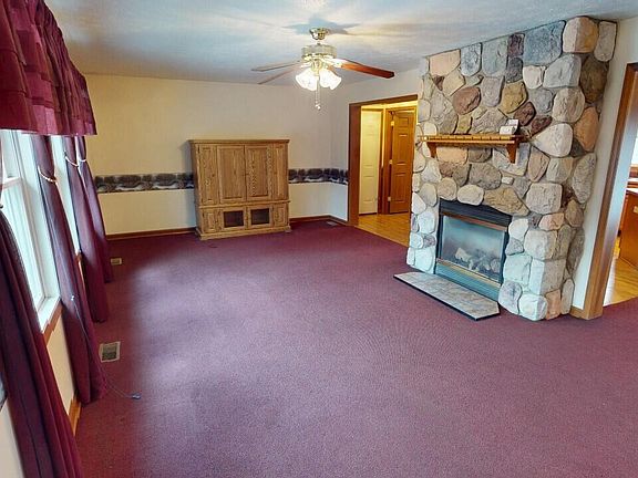 2nd image of 106 Southview Dr