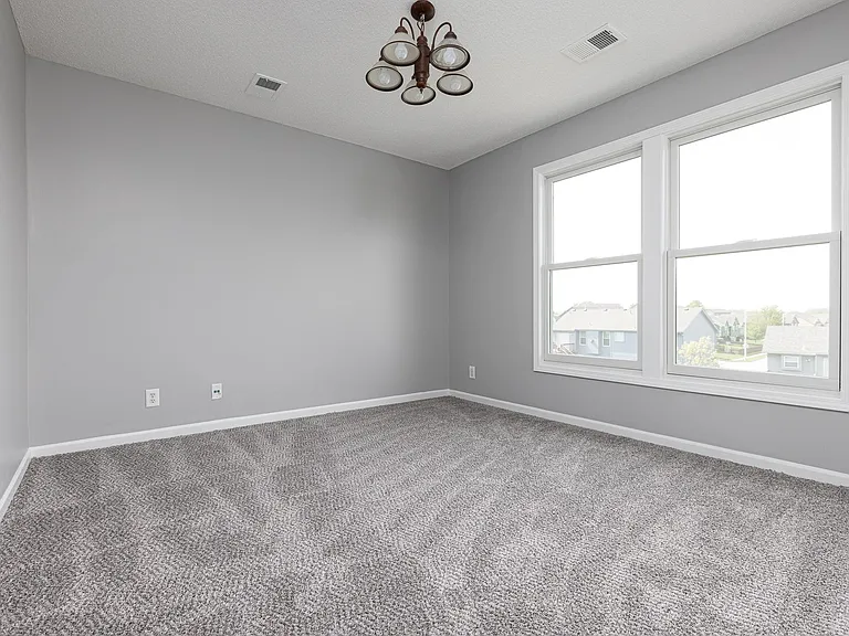 11246 N Madison Ave — Photo 21