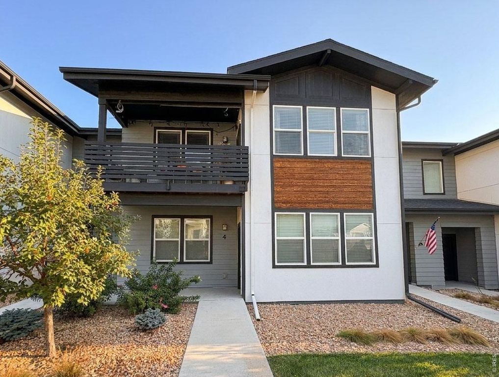 2296 Setting Sun Dr #4