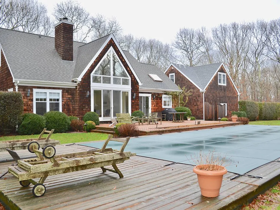 Briarcroft Dr