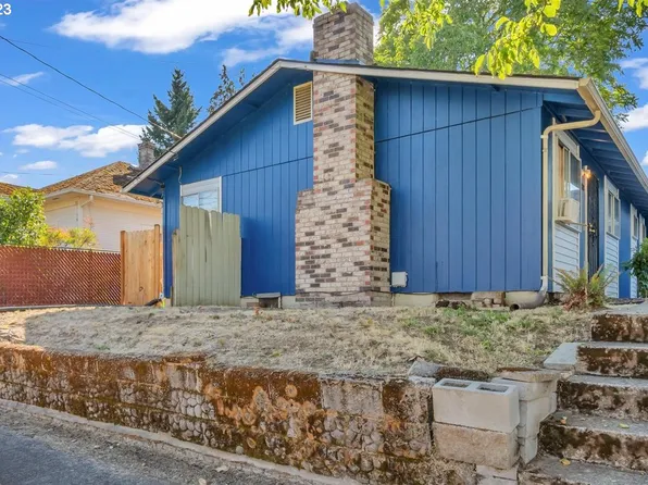 3328 L St, Vancouver, WA 98663