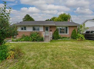 86 Morenz Cres #1, Kingston, ON K7K2X3