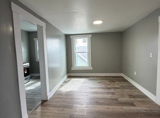 1301 Whitney Ave #4, Niagara Falls, NY 14301