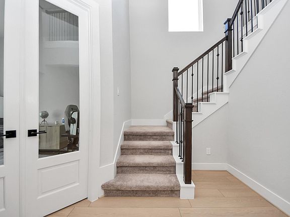 4th image of 5009 Valley Wind Ct
