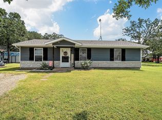 564 Longhorn Pkwy, Axtell, TX 76624