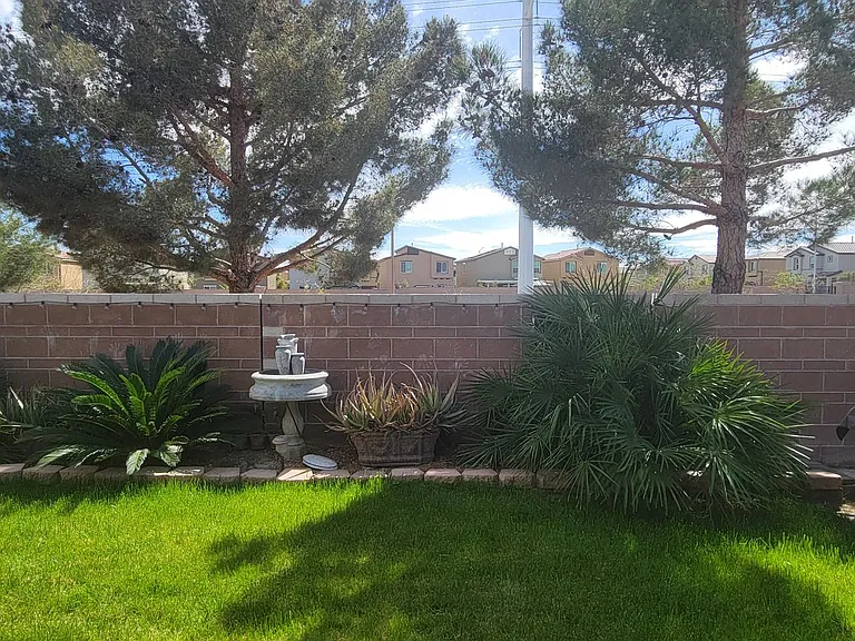 3833 Bowers Hollow Ave — Photo 27