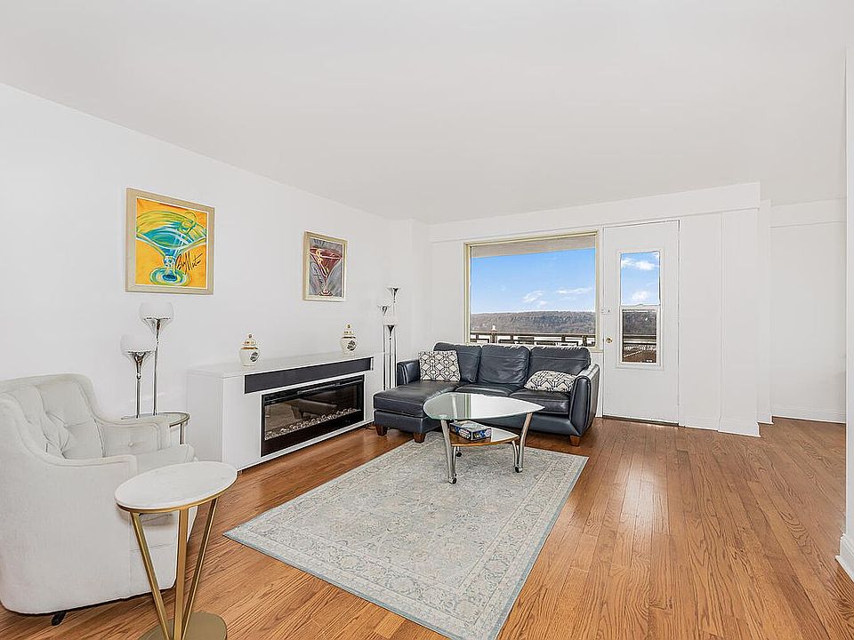 1st image of 3777 Independence Ave APT 14M