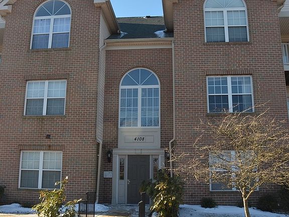 2nd image of 4108J Monument Ct #303