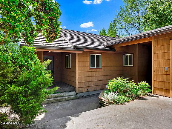 5th image of 17454 E North Shore Ln