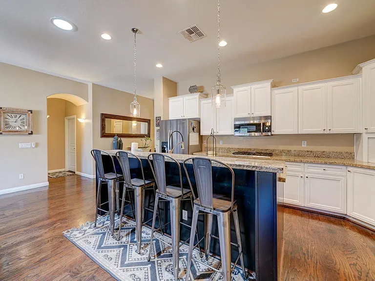 4221 S Danyell Dr — Photo 13