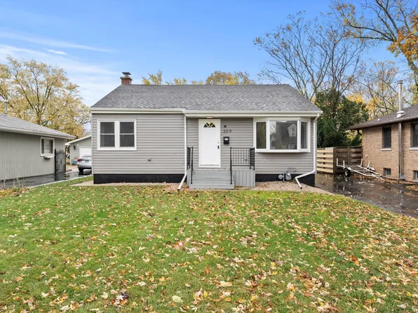 309 S Yale Ave, Addison, IL 60101