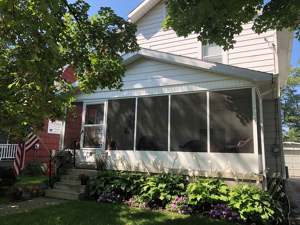 1st image of 501 Forest St