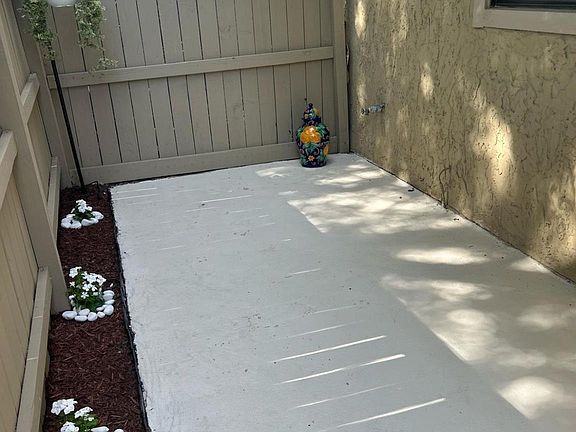5th image of 9323 Pagewood Ln