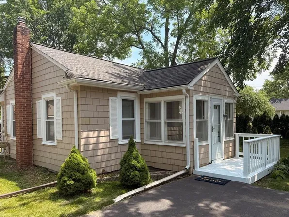29780 Milford Rd, New Hudson, MI 48165