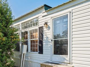 98 Riverbend Way, Woodstock, VT 05091