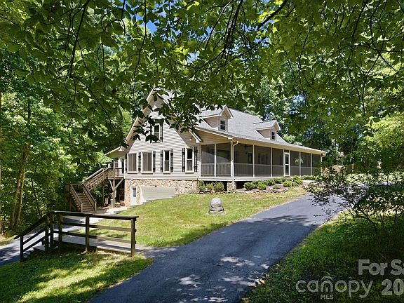 3rd image of 195 Azalea Rd