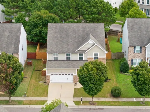 8420 Sheldon Branch Pl, Toano, VA 23168