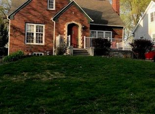 222 24th Street Dr SE, Cedar Rapids, IA 52403