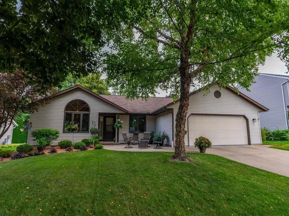 5714 Black Walnut Drive, Mcfarland, WI 53558