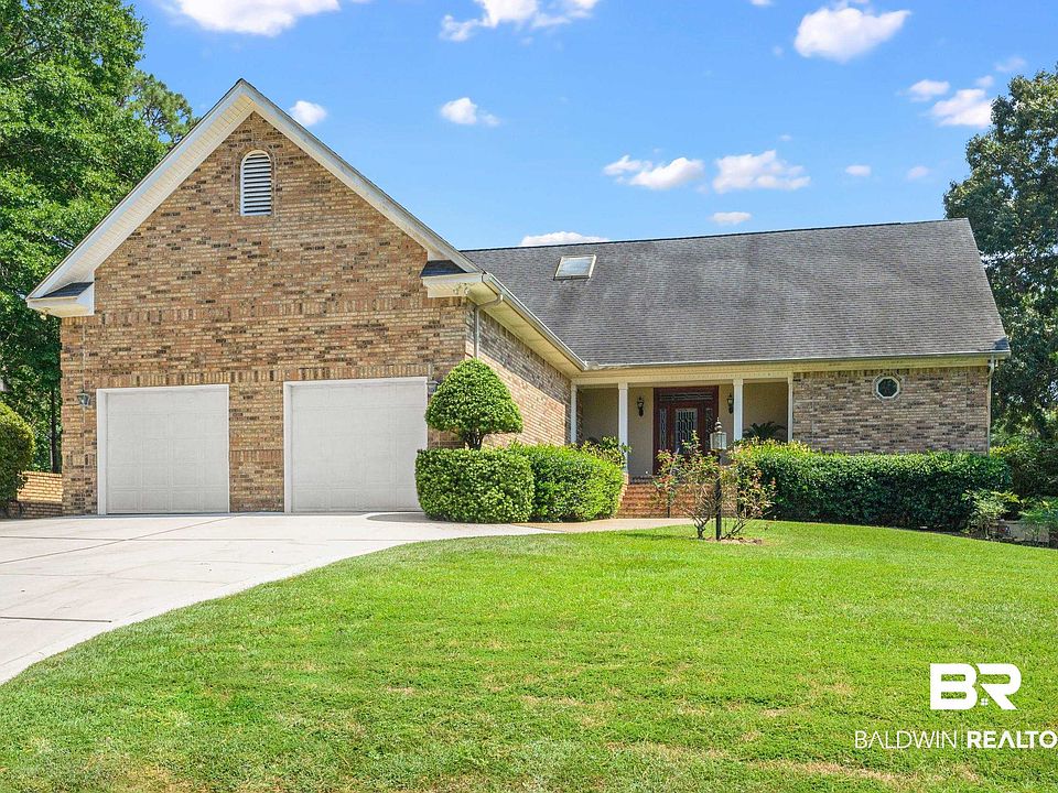 1st image of 111 Schooley Cir