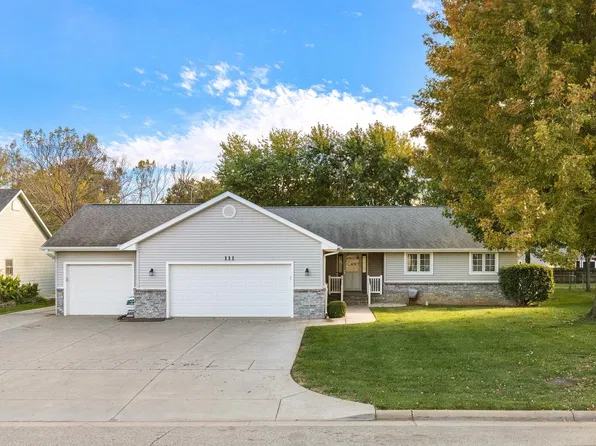 111 E 8th St, Haven, KS 67543