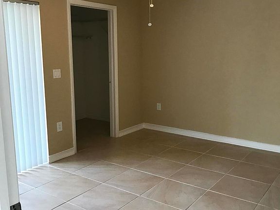 5th image of 4855 Via Palm Lakes #901