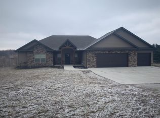 12091 Mallard Dr, Neosho, MO 64850
