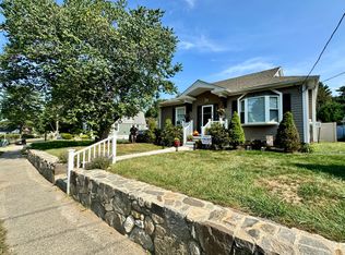 775 Milford Point Rd, Milford, CT 06460