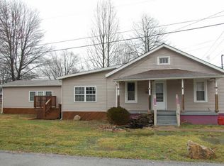1115 7th St, Carrollton, KY 41008
