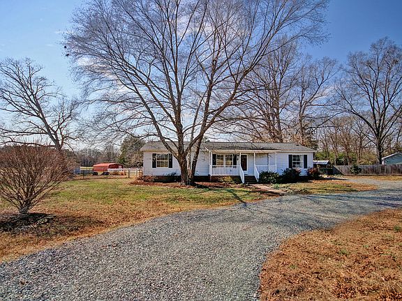 2nd image of 4941 Rumley Rd