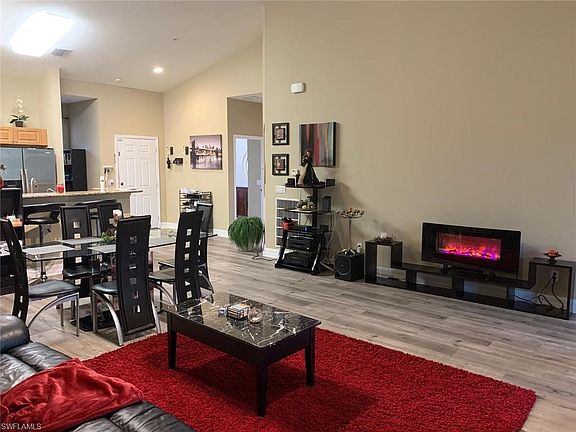 4th image of 12601 Las Olas Ln APT 123