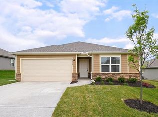 8008 SE 6th Ter, Blue Springs, MO 64014