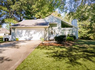 216 Forest Mill Dr, Warner Robins, GA 31088