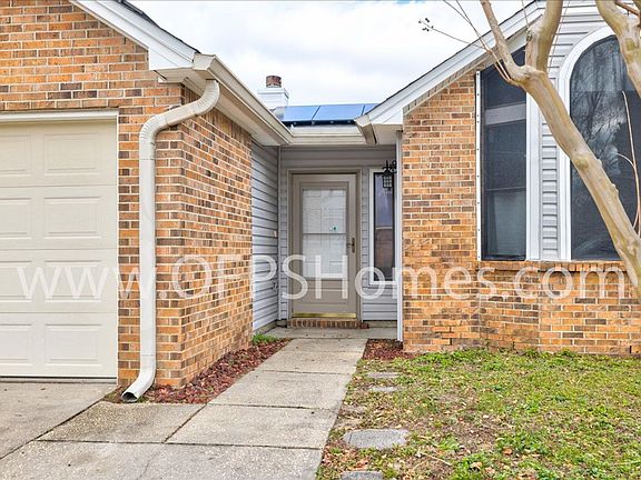 2nd image of 503 Woodland Park Cir