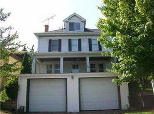 36 Tenan St, Burgettstown, PA 15021