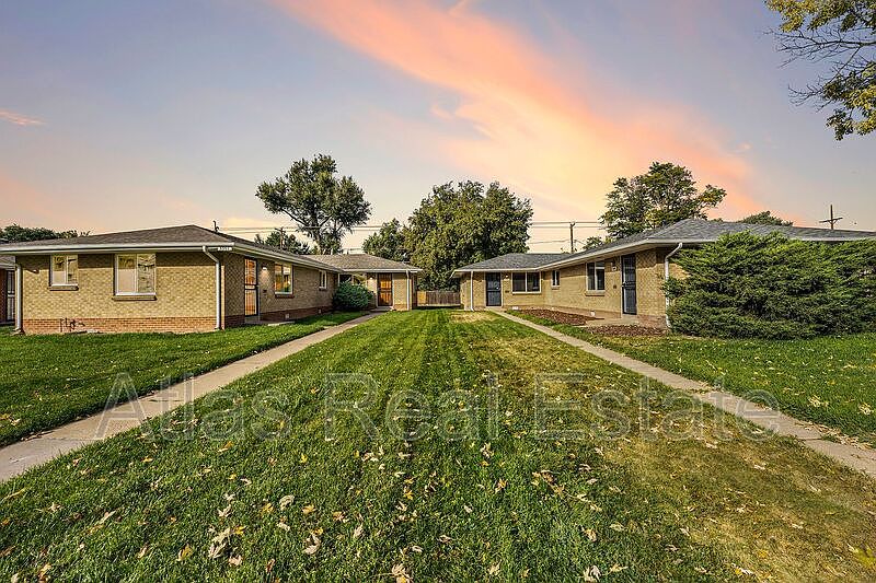 1st image of 3361 Poplar St