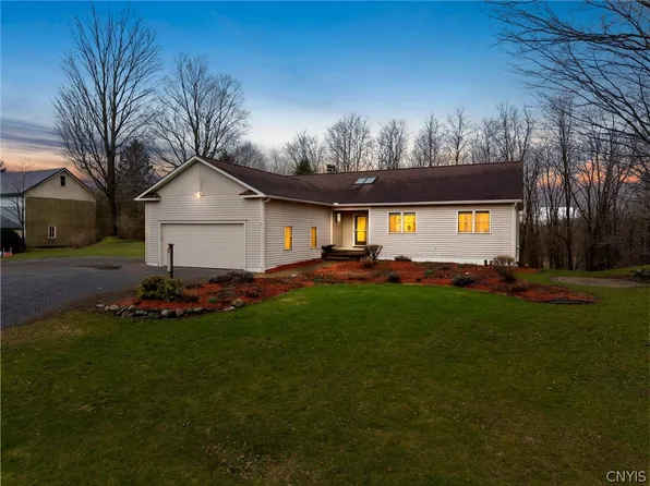 6537 State Route 80, Tully, NY 13159