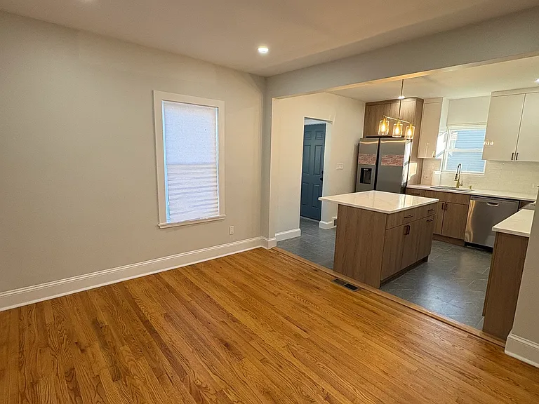 172 Swanson Ave — Photo 5