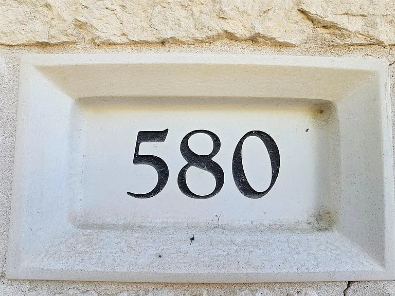 580 Hometown Pkwy — Photo 6