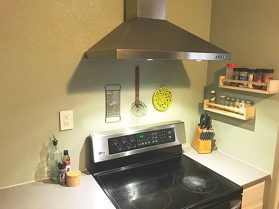 4th image of 6820 Lakeside Dr